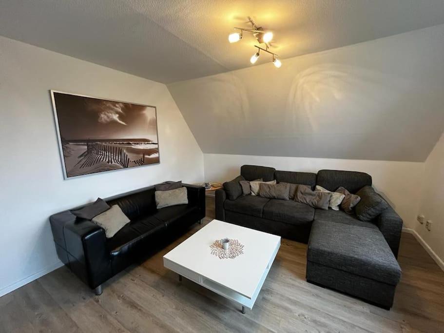 Schoene Wohnung An Der Nordsee In Mildstedt Екстериор снимка