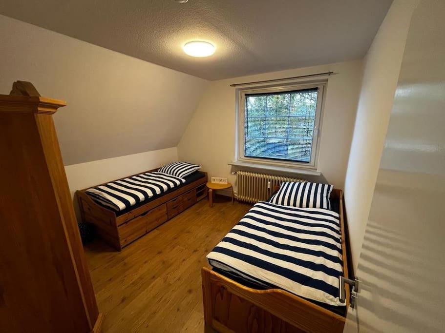 Schoene Wohnung An Der Nordsee In Mildstedt Екстериор снимка